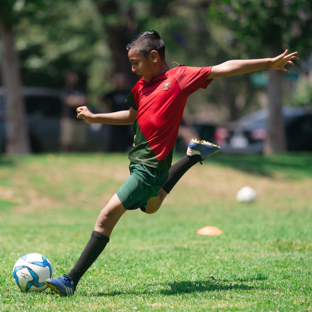 Young soccer players in small group training at FTBL Academy 6